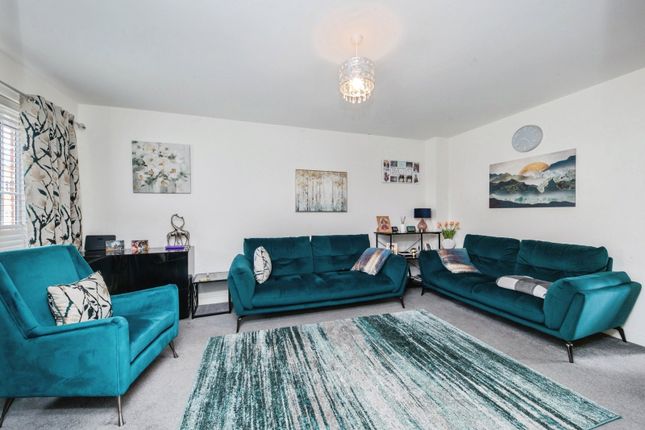 16, Boadicea Drive, Cheshire photo 3