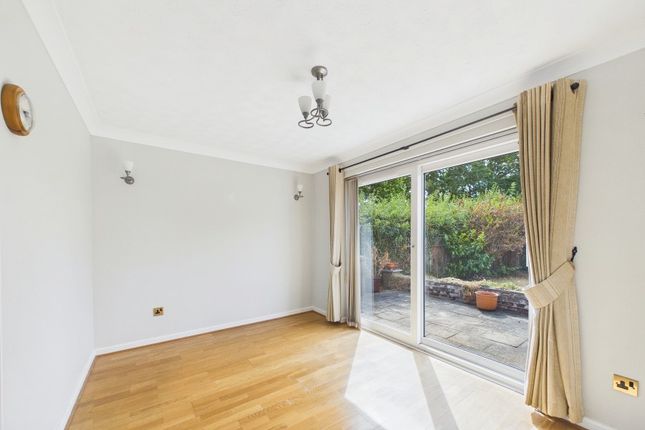 1, Merlin Way, Farnborough photo 5