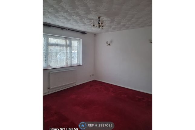 Ditton Road, Norwood Green, Southall photo 2