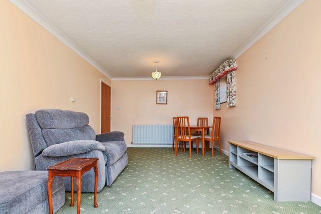 Oakmead Road, Essex photo 4