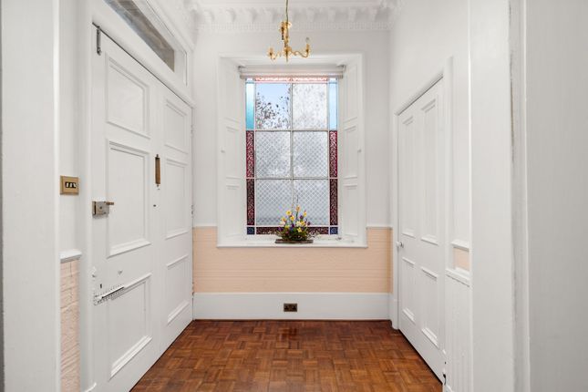 2a Bingham Terrace, Dundee photo 3