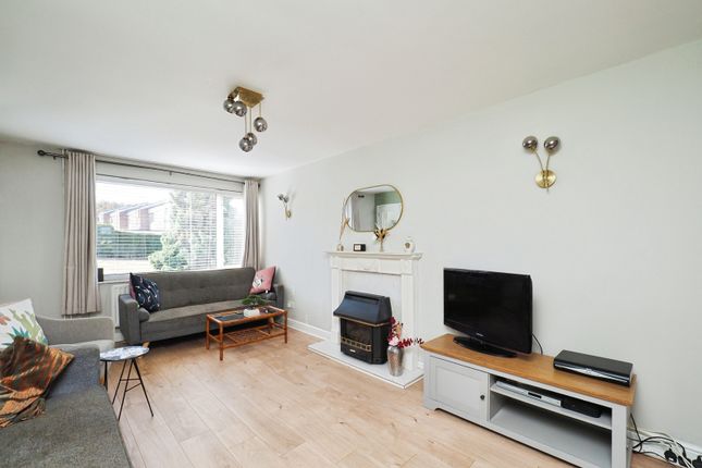 29, Grisedale Court, Nottingham photo 4