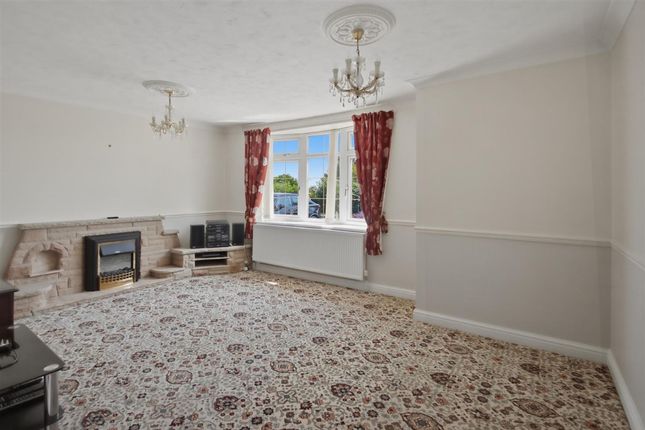 10, Rood Lane, Chesterfield photo 2