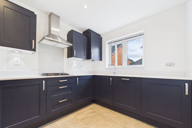 20 Honey Bee Street, Reading photo 2