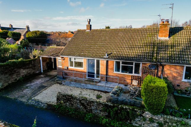 3-bed semi-detached on 9, Hawleys Lane, Aylesbury, £375,000