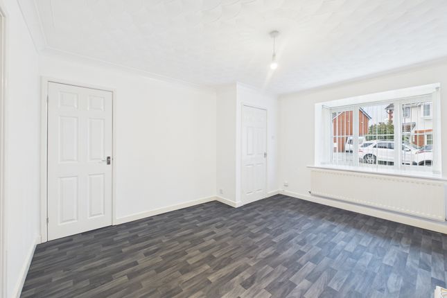 14, Wood Vale, St Helens photo 4