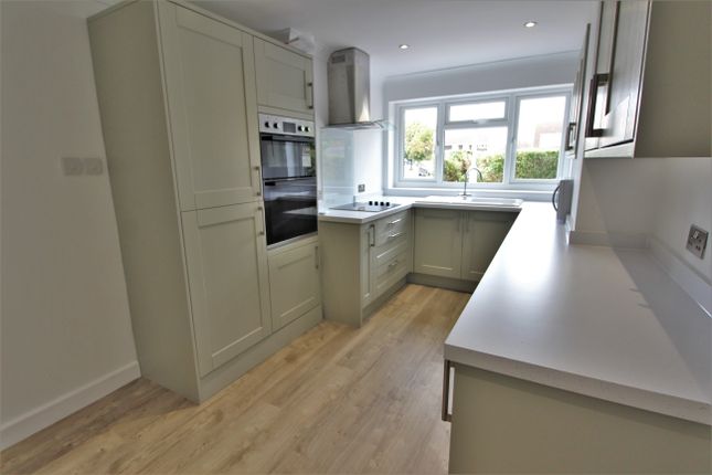7, Jersey Close, Fareham photo 4