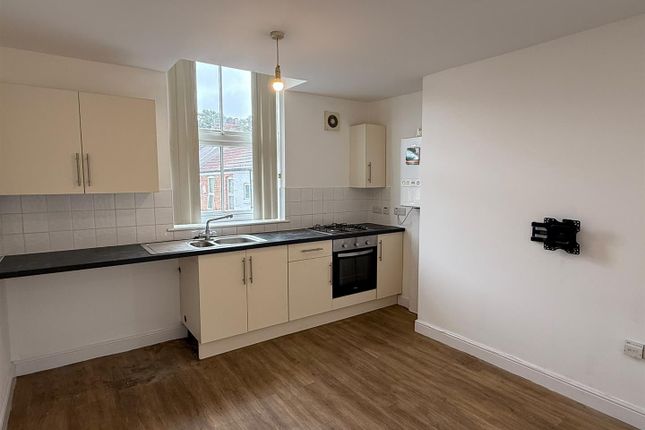 Flat 3, Lion House, 61 Redbourne Street, Hull photo 2