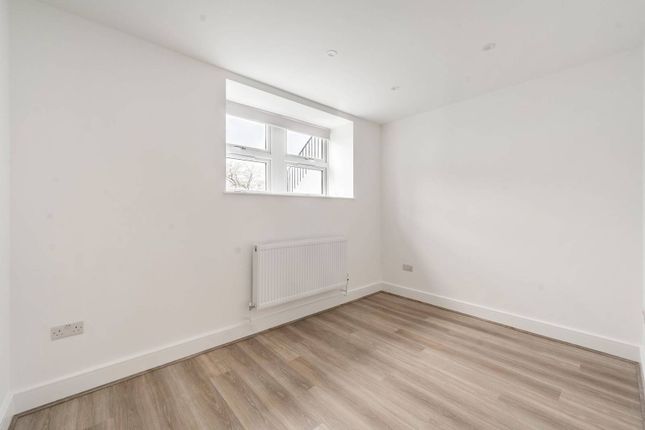 Thumbnail Flat to rent in Sunningfields Crescent NW4, Hendon, London,