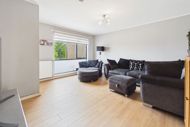 57D, Brediland Road, Paisley photo 3
