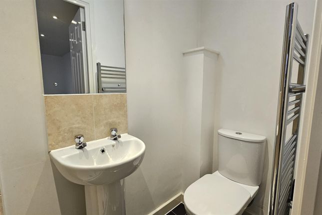 Flat 4, 2 Orange Grove, Wisbech photo 4