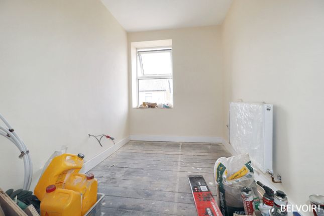 49a, Cowbridge Road, Pontyclun photo 5