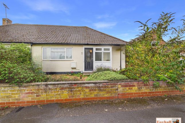 2-bed bungalow on 17, Gleneagles Drive, Ipswich, £325,000