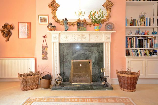 52dd40f4687e351bc1ce9a69018a1ac110c9e135