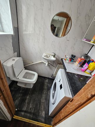 28, Parkin Street, Manchester photo 5