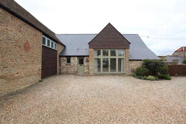 Barn conversion to rent in Kingston Road, Frilford, Abingdon