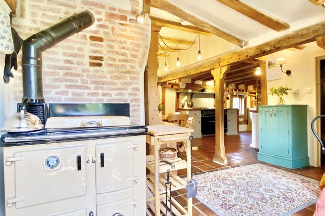 Charity Farmhouse, Stanwell Green, Thorndon photo 3