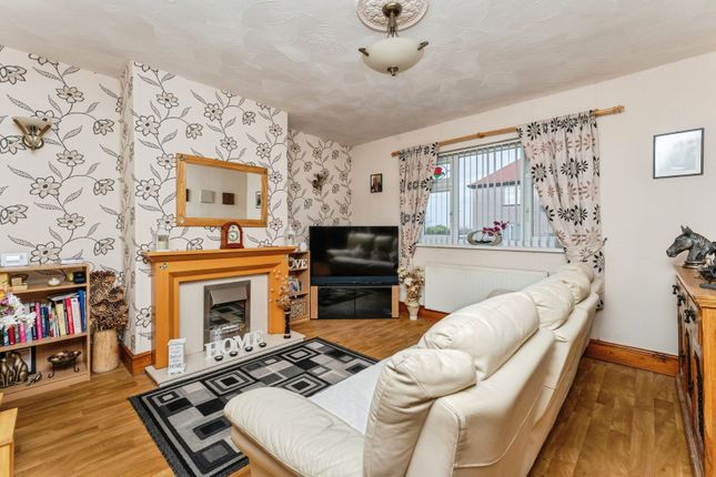 2, Dawson Court, Clwyd photo 4