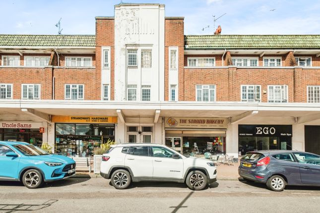 Flat for sale in The Boulevard, Worthing, West Sussex