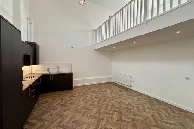 Flat 4, 152, Station Road, St. Helens photo 3