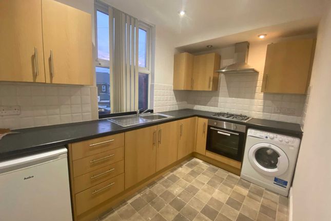 Thumbnail Flat to rent in Broadgreen Road, Liverpool