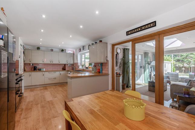 88A, Sunderton Lane, Clanfield photo 2