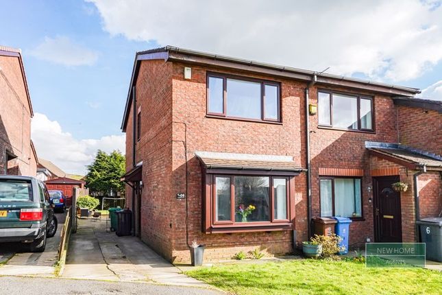 Thumbnail Terraced house for sale in Erlesmere Close, Oldham