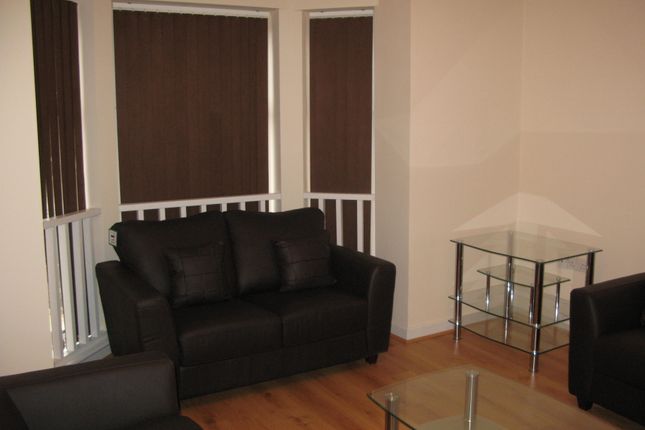 43, Great Cheetham Street West, Salford photo 4