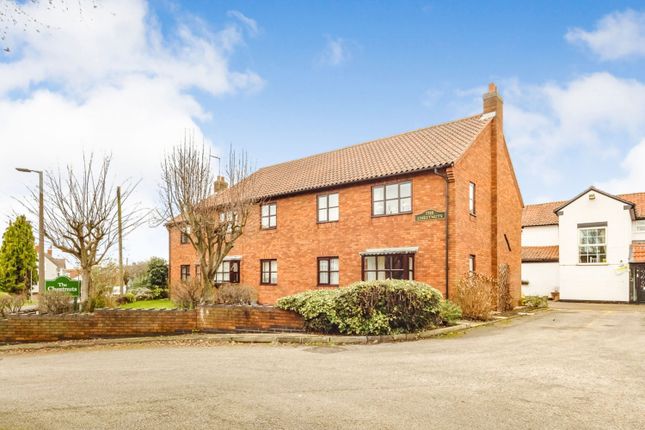 Thumbnail Flat for sale in Main Road, Radcliffe-On-Trent, Nottingham