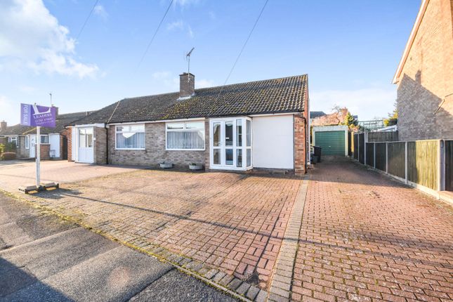 Thumbnail Bungalow for sale in Warburton Avenue, Sible Hedingham, Halstead