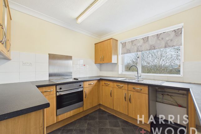11 Stephen Cranfield Close, Rowhedge, Essex photo 2