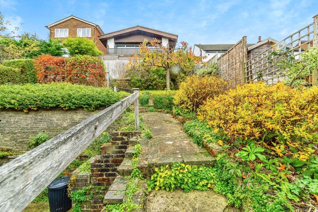 76, Farningham Road, Surrey photo 3