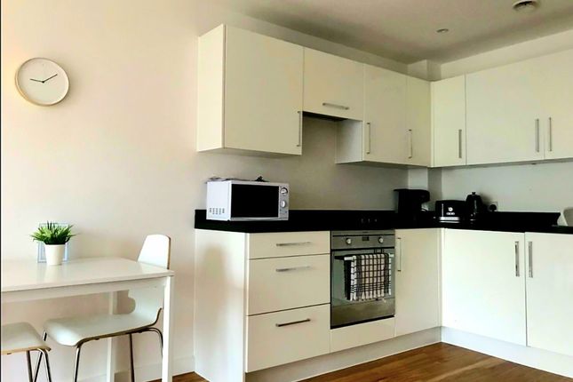 Apartment 316, 8 Elmira Way, Salford photo 4