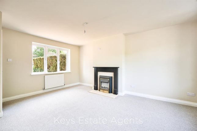 31, Ridgway Drive, Stoke-On-Trent photo 4