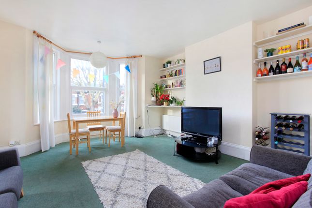Thumbnail Flat to rent in Cavendish Road, Clapham South, London