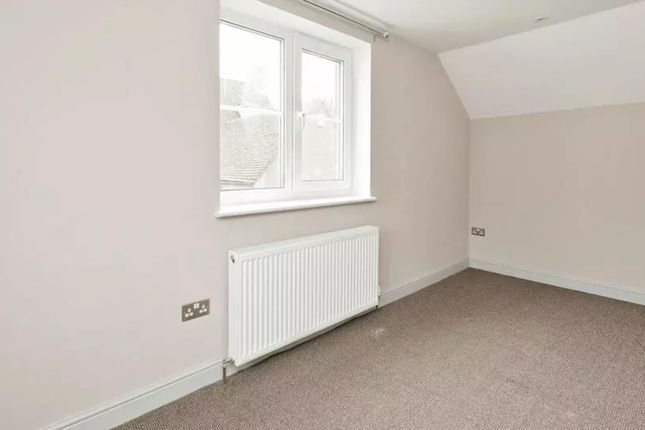 14 Foundry House , Foundry Court, Daventry photo 4