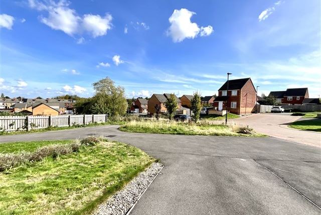 25, Gilmour Avenue, Sheffield photo 2