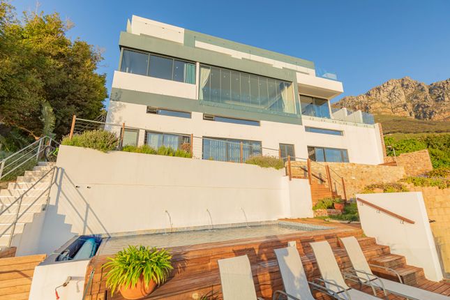 Villa for sale in Penelope Close, Camps Bay, Cape Town, Western Cape, South Africa