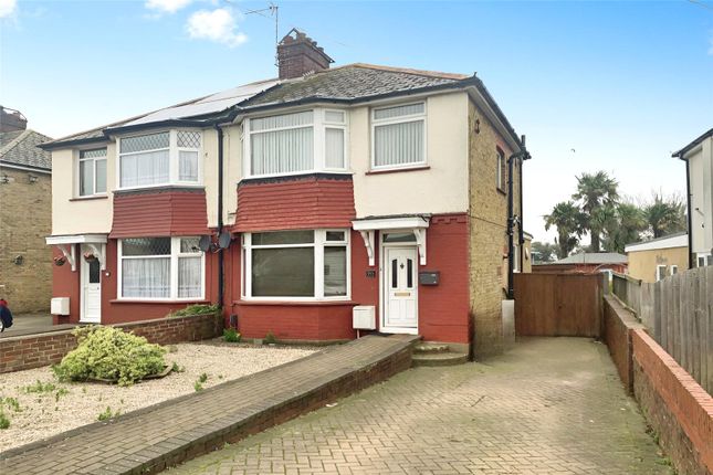Detached house to rent in Northwood Road, Broadstairs, Kent