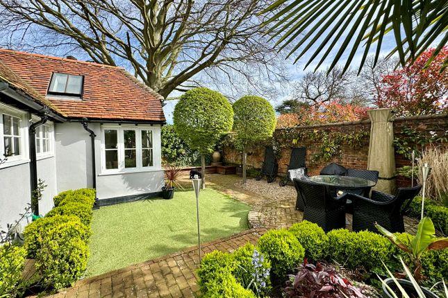 Detached house for sale in Vantorts Road, Sawbridgeworth