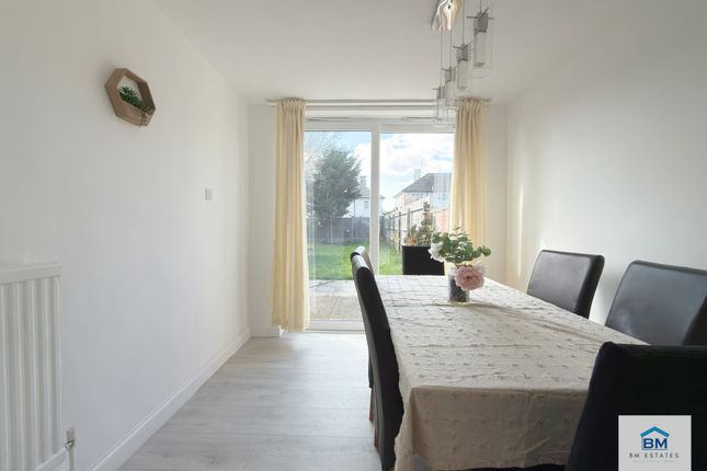 212, Hamilton Lane, Leicester photo 3