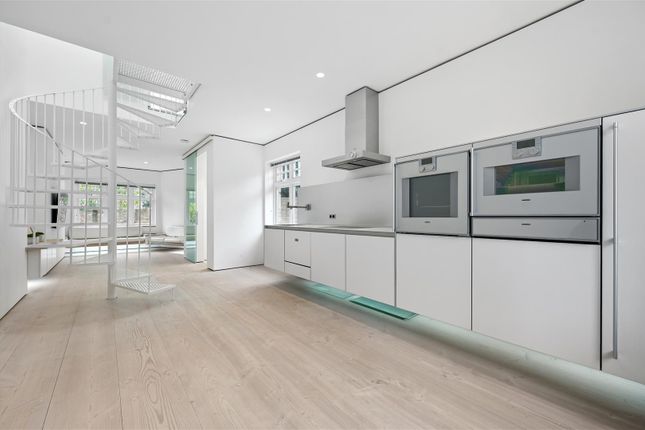 Bedford Mansions - 21 (1).Jpg