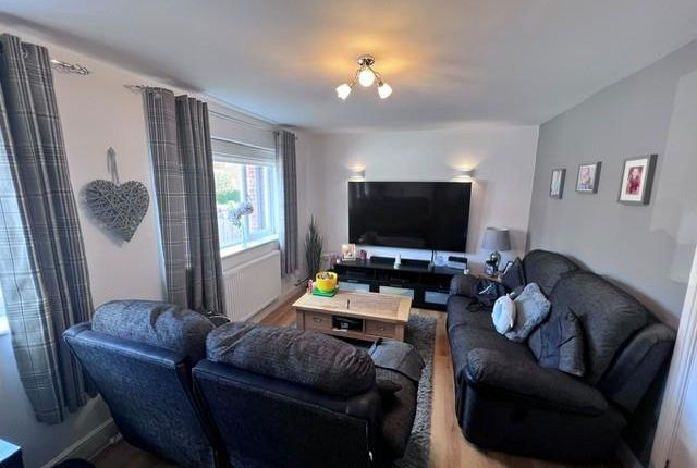 2, Maldon Close, Nottingham photo 4