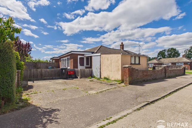 1, Lodge Close, Harwich photo 2