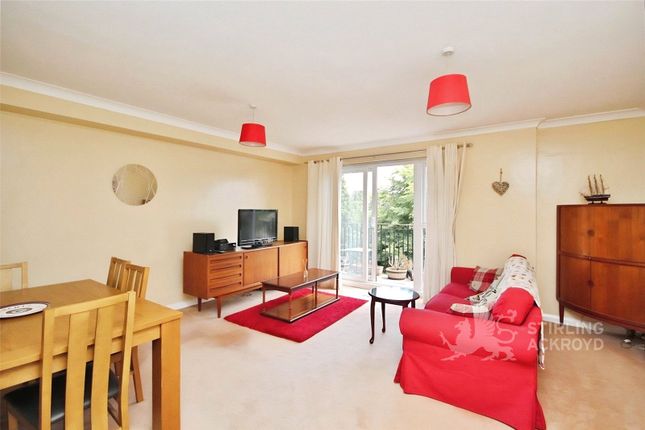 Flat 16 Highdene, 15, Albury Road, Surrey photo 5
