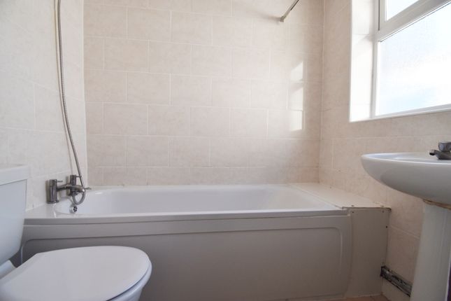 24, Edmund Road, Coventry photo 5