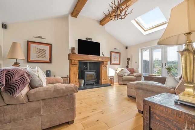 45, Bryncatwg, Neath photo 2