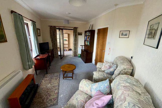 25, Gerddi Rheidol, Aberystwyth photo 2