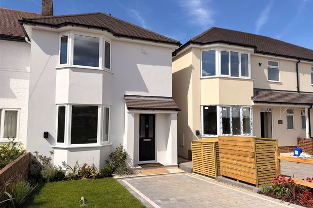 3-bed semi-detached on DU,, Berkeley Drive, Surrey, £3,000/mo