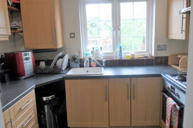 Terraced house to rent in Imperial Way, Chislehurst, Bromley